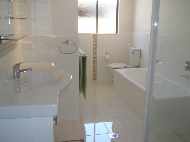 44 South Molle Boulevard, Cannonvale QLD 4802