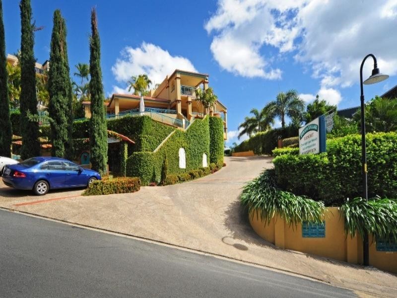 16/10 Golden Orchid Drive, Airlie Beach QLD 4802