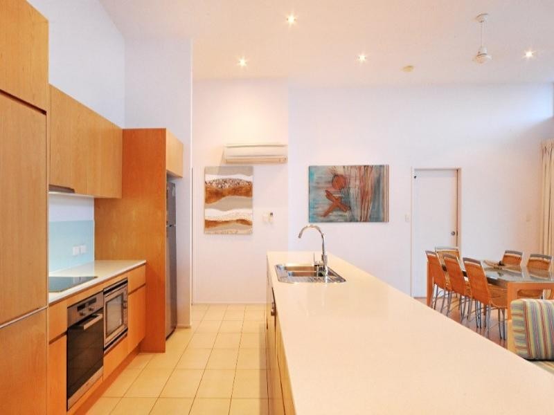 26/18 Raintree Place, Airlie Beach QLD 4802