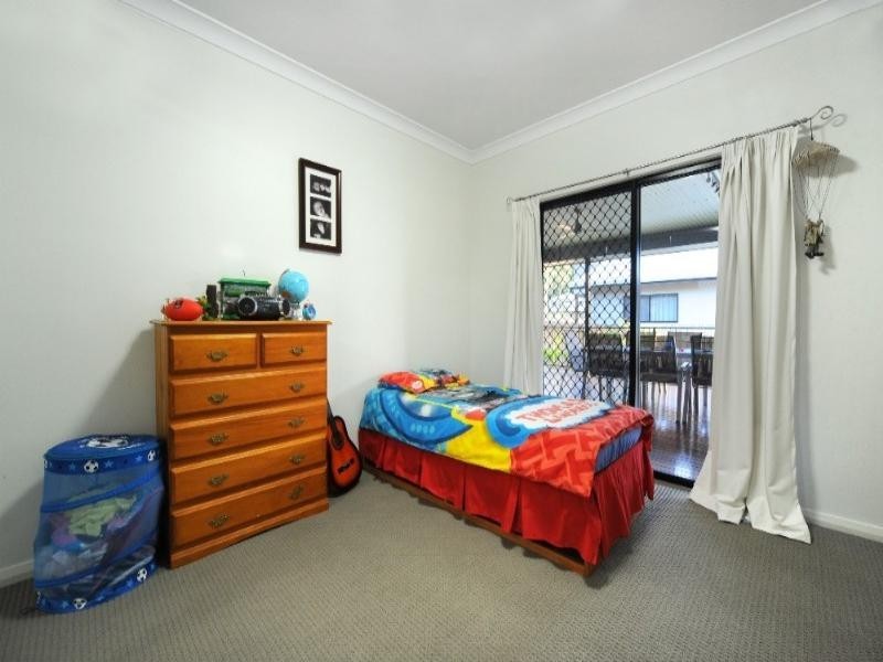 73 Country Road, Cannonvale QLD 4802