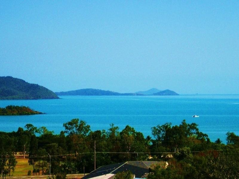 160/6 Eshelby Drive, Cannonvale QLD 4802