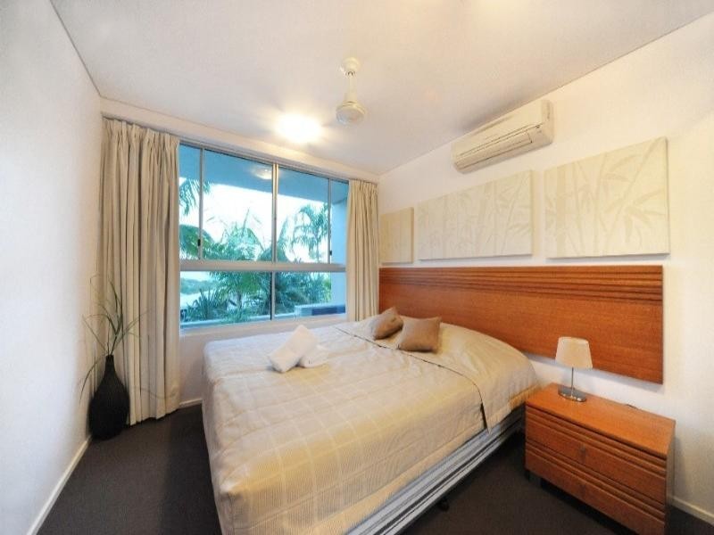 8/18 Raintree Place, Airlie Beach QLD 4802