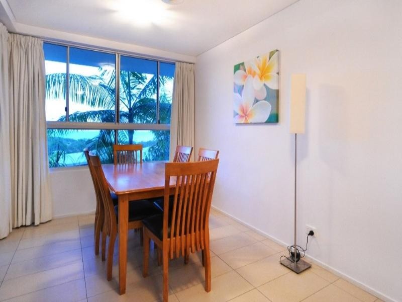 8/18 Raintree Place, Airlie Beach QLD 4802
