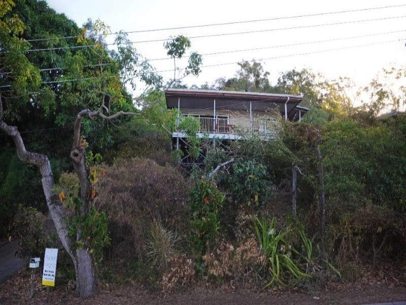 14 Coral Esplanade, Cannonvale QLD 4802