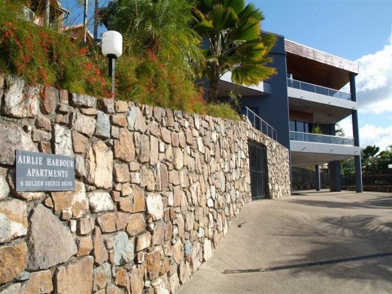 4/6 Golden Orchid Drive, Airlie Beach QLD 4802