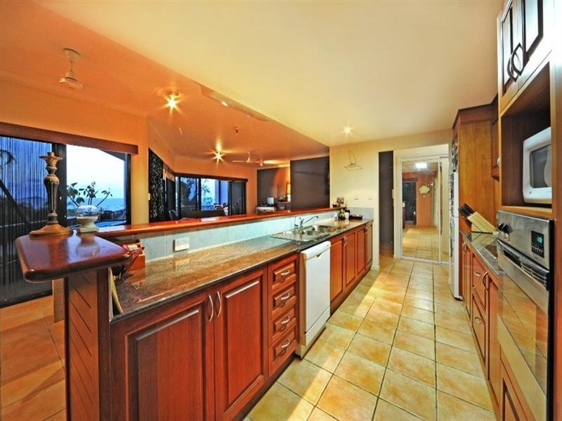 4/6 Golden Orchid Drive, Airlie Beach QLD 4802