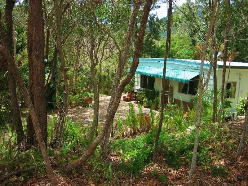 Lot 3 Dronley Place, Cannonvale QLD 4802