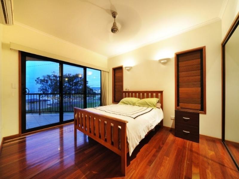 7/36 Coral Esplanade, Cannonvale QLD 4802