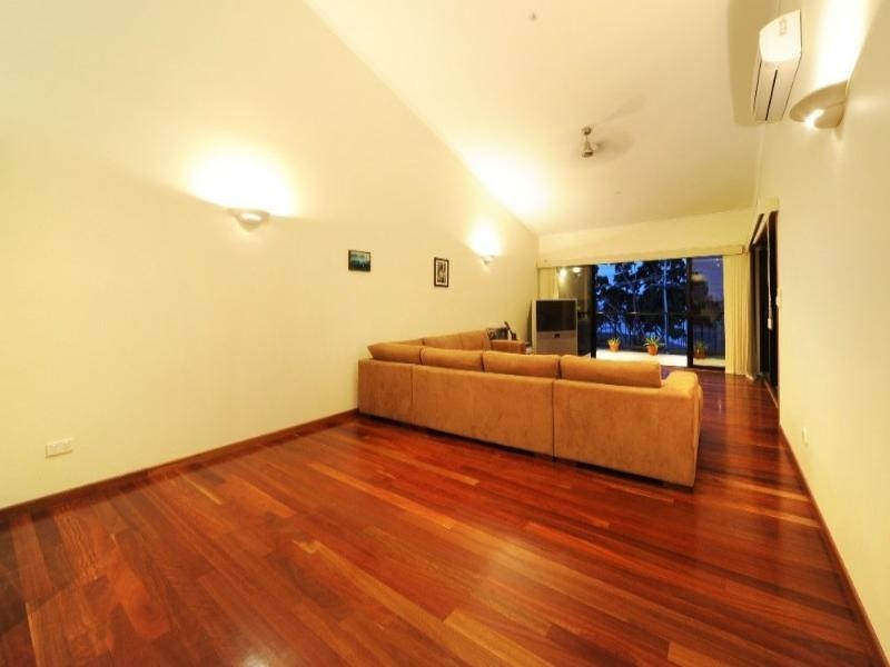 7/36 Coral Esplanade, Cannonvale QLD 4802