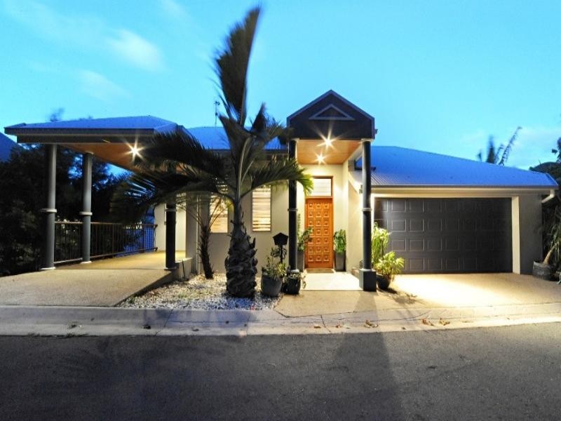 14 Nara Avenue, Airlie Beach QLD 4802