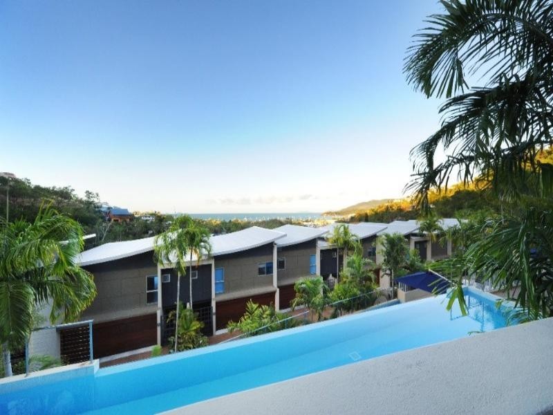 6/18 Raintree Place, Airlie Beach QLD 4802