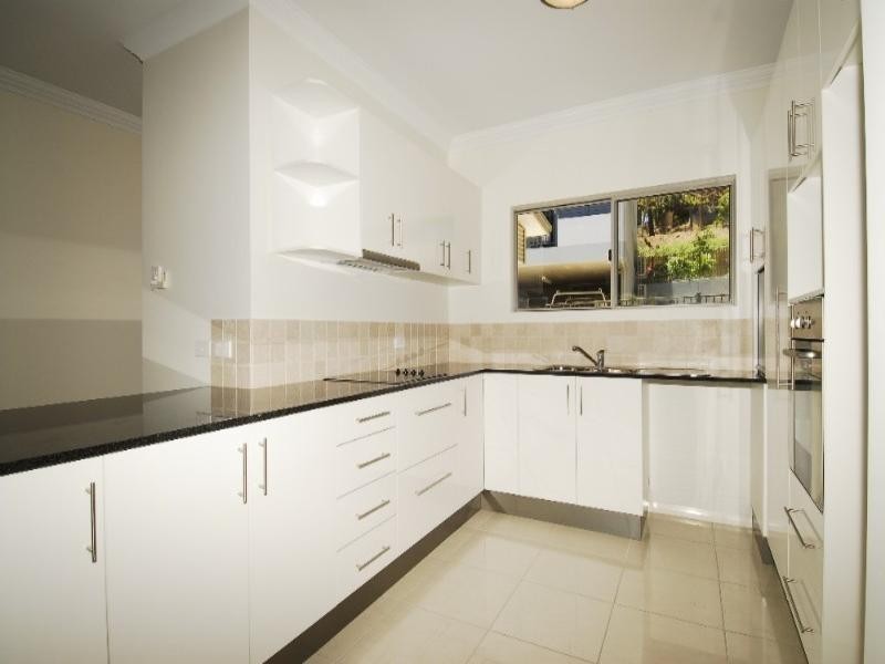10/3 Deloraine Close, Cannonvale QLD 4802