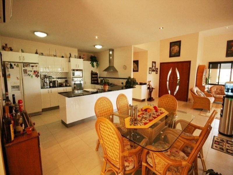 5 Whitehaven Crescent, Cannonvale QLD 4802