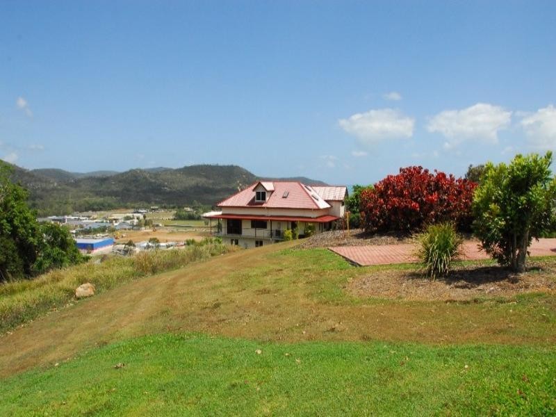 Lot 6/14 Hamilton Avenue, Cannonvale QLD 4802
