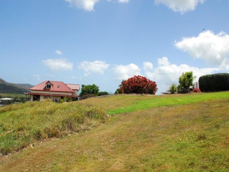 Lot 6/14 Hamilton Avenue, Cannonvale QLD 4802
