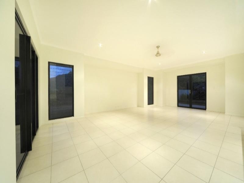 7 Shelter Court, Jubilee Pocket QLD 4802