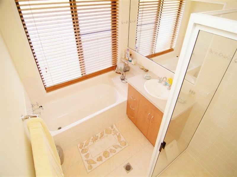 37 Sanctuary Avenue, Jubilee Pocket QLD 4802