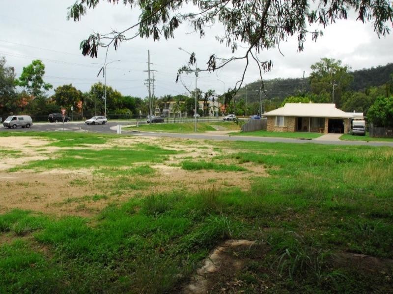 Lot 1/182 Shute Harbour Road, Cannonvale QLD 4802