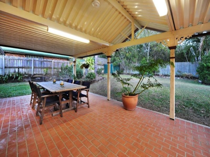 4 Kingfisher Terrace, Jubilee Pocket QLD 4802