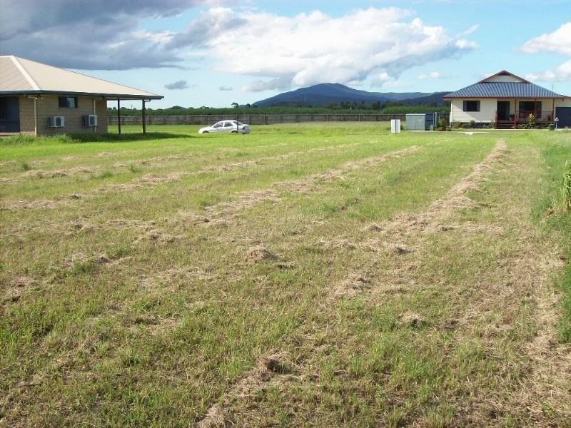 27 Telford Street, Proserpine QLD 4800