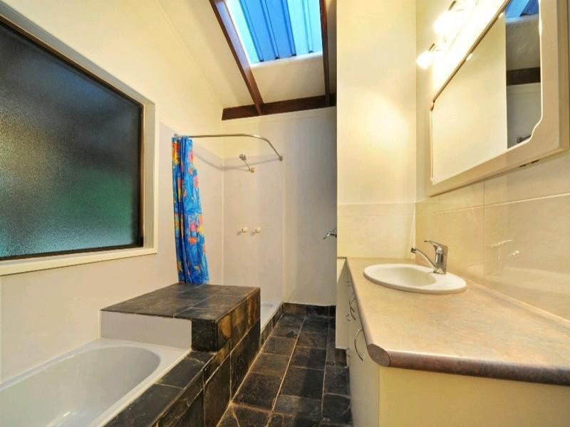 137 Camm Road, Mount Julian QLD 4800