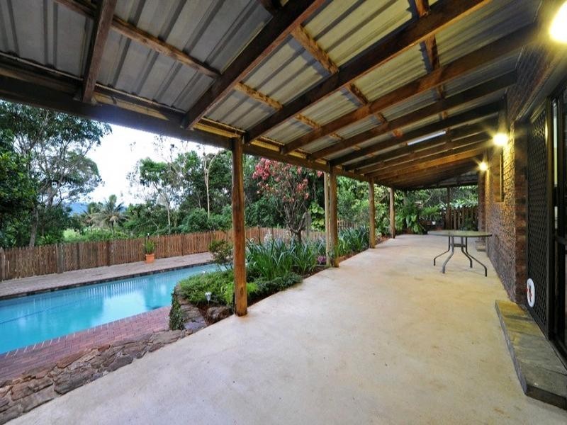 137 Camm Road, Mount Julian QLD 4800