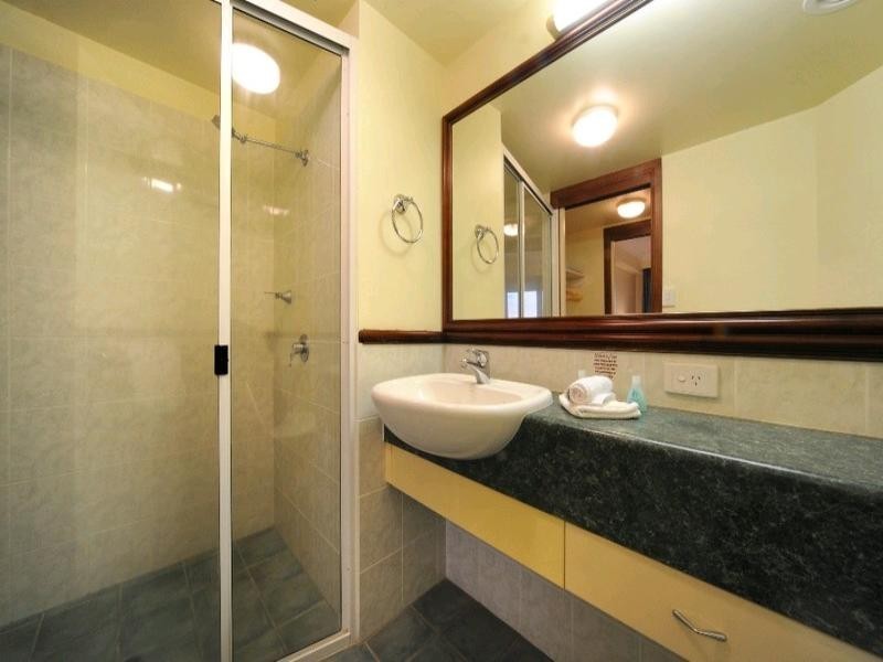 21/4 Golden Orchid Drive, Airlie Beach QLD 4802