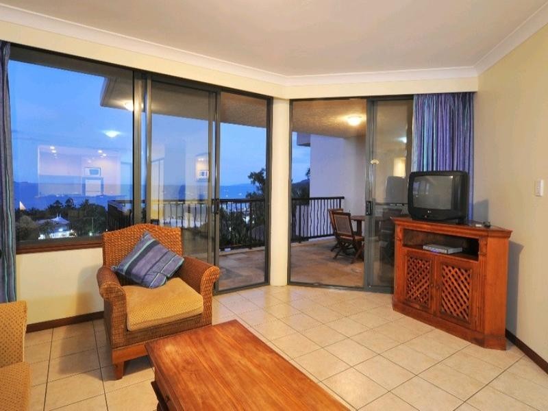 21/4 Golden Orchid Drive, Airlie Beach QLD 4802