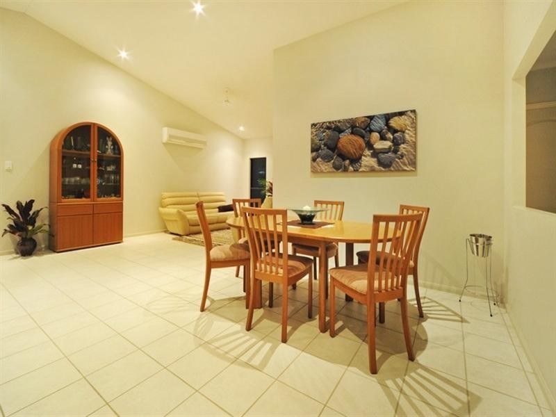 64 Stanley Drive, Cannonvale QLD 4802