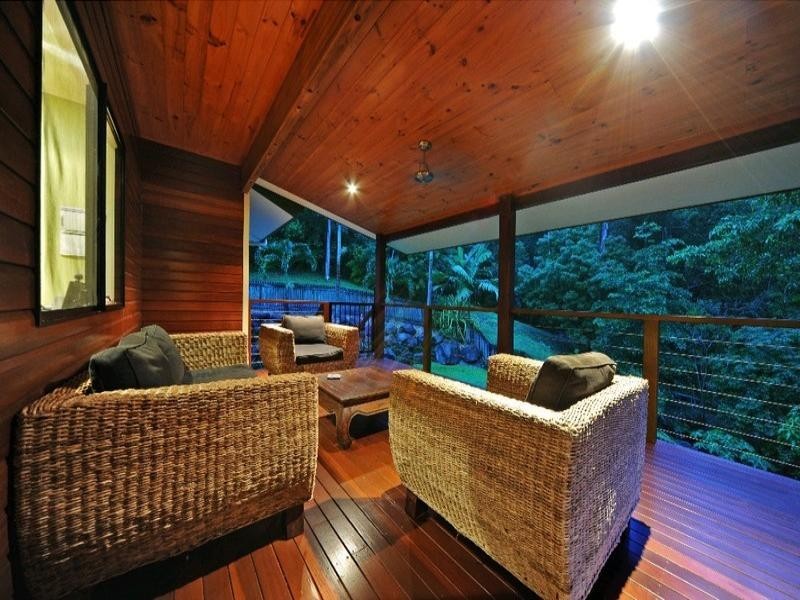 45 Tropic Road, Cannonvale QLD 4802