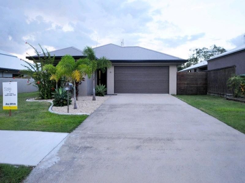 77 Abell Road, Cannonvale QLD 4802