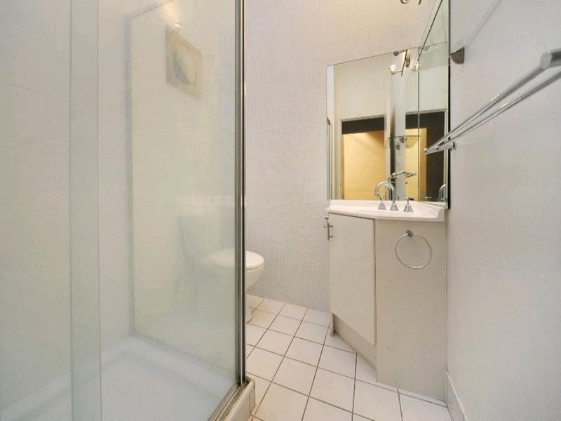 2/4 Border Drive, Cannonvale QLD 4802