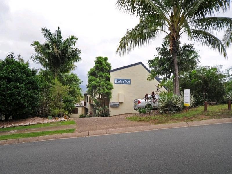 2/4 Border Drive, Cannonvale QLD 4802