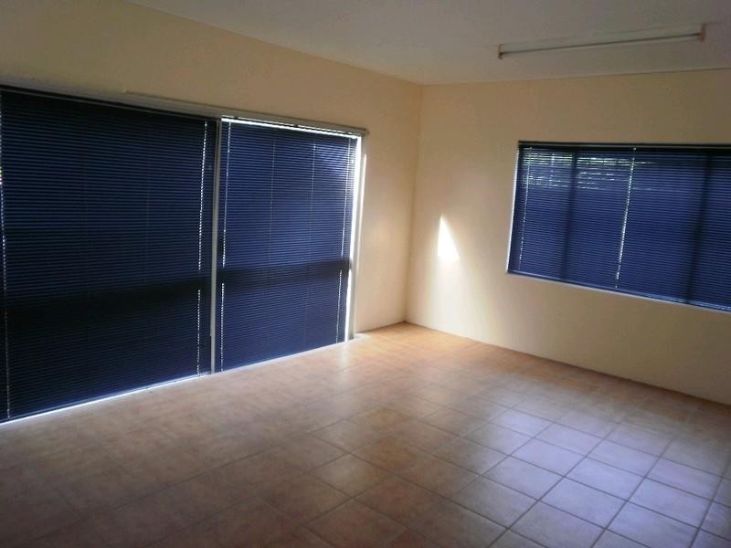 1/8 William Murray Drive, Cannonvale QLD 4802