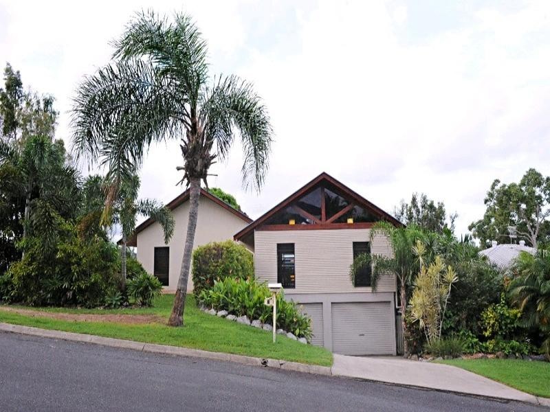 3 Daydream Court, Cannonvale QLD 4802