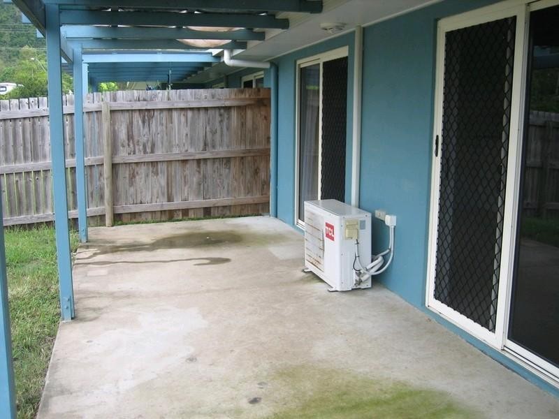 1/40 Banksia Court, Cannonvale QLD 4802