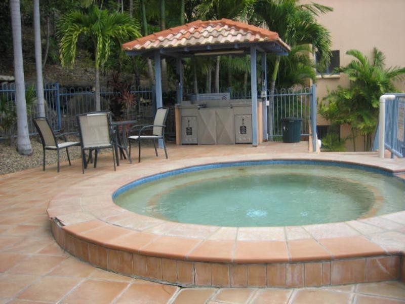 24/2 Nara Avenue, Airlie Beach QLD 4802