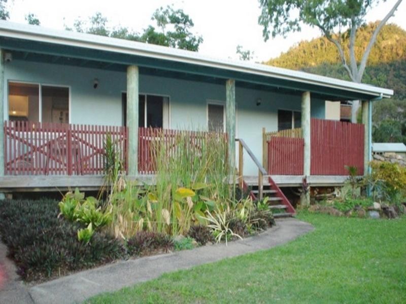 37 Sandpiper Crescent, Jubilee Pocket QLD 4802