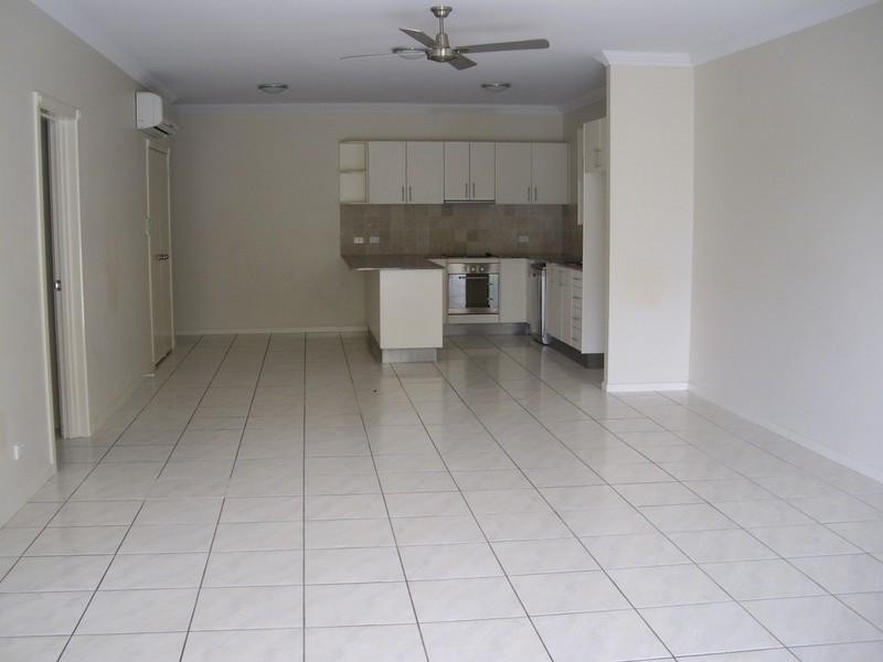 79/21 Shute Harbour Road, Cannonvale QLD 4802
