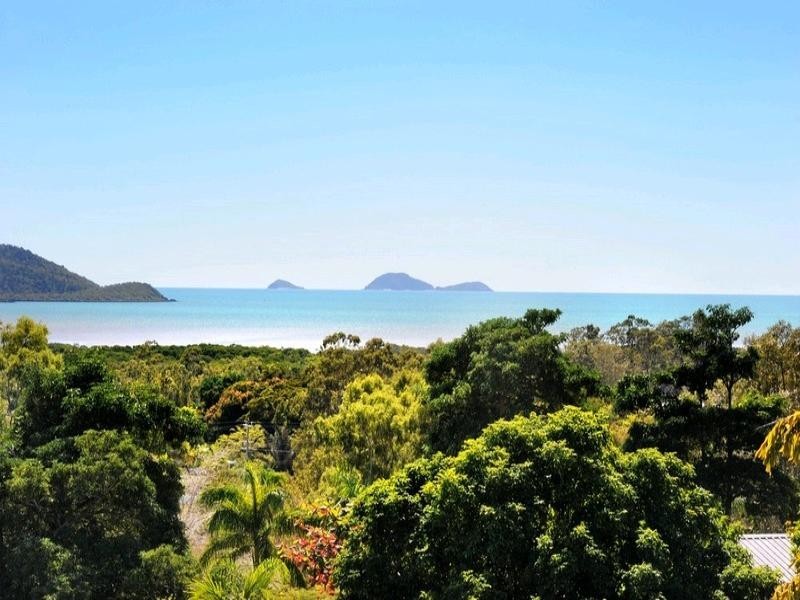 3 South Molle Boulevard, Cannonvale QLD 4802