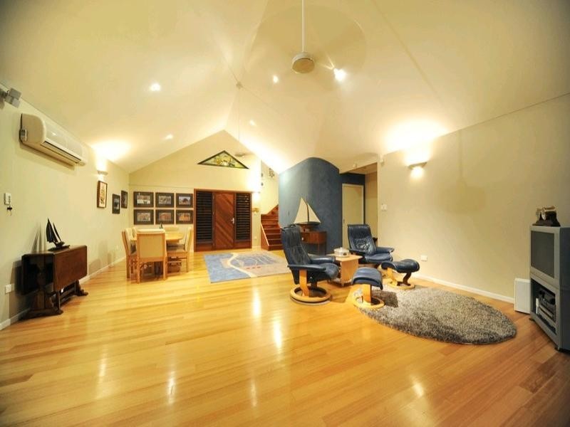 12 Nara Avenue, Airlie Beach QLD 4802