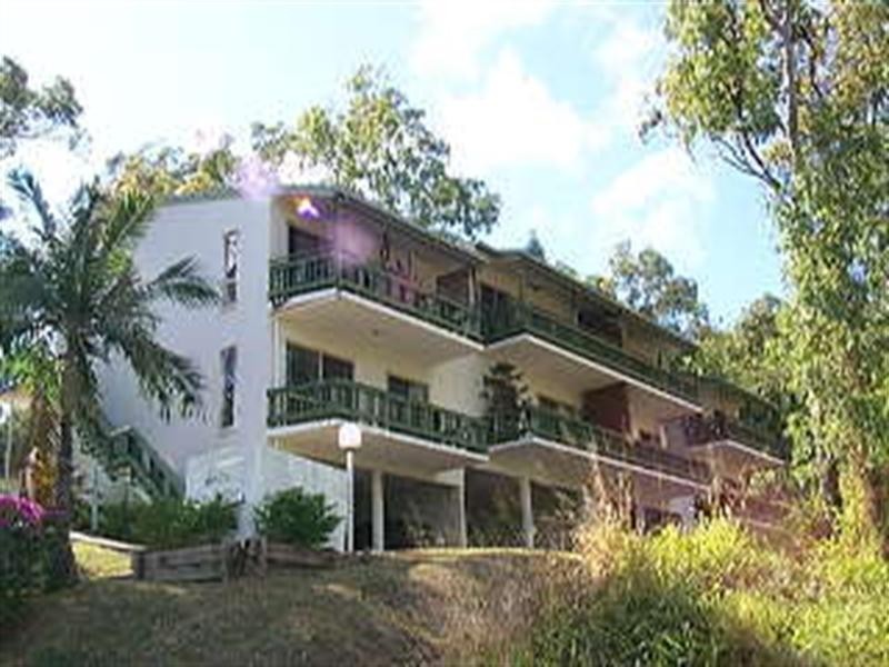 7/5 Border Drive, Cannonvale QLD 4802