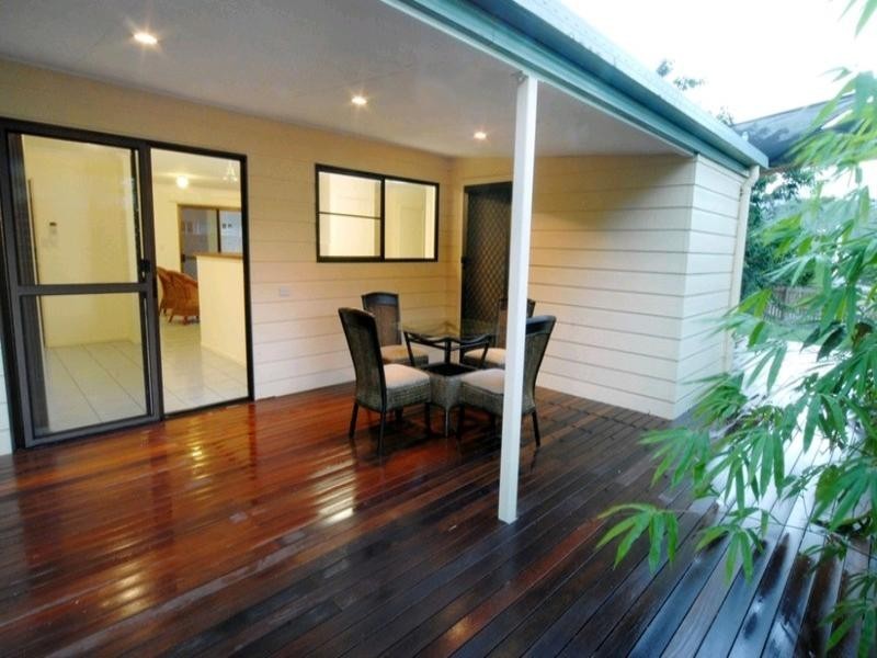 26 South Molle Boulevard, Cannonvale QLD 4802