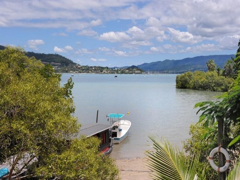 371 Mandalay Road, Airlie Beach QLD 4802