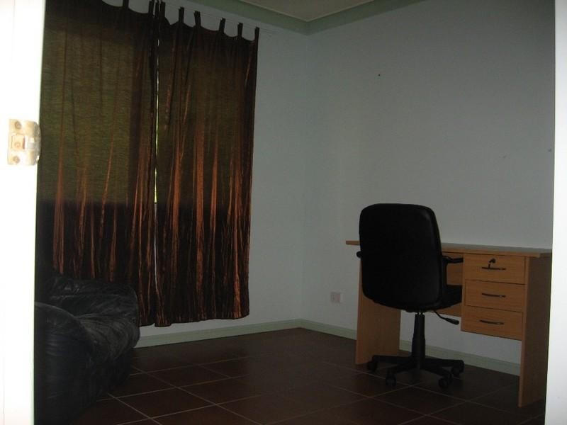 2/12 Duell Road, Cannonvale QLD 4802