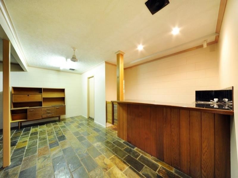 45 Manooka Drive, Cannonvale QLD 4802
