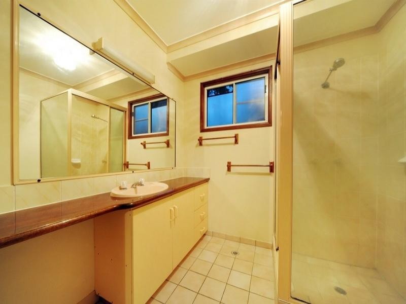45 Manooka Drive, Cannonvale QLD 4802