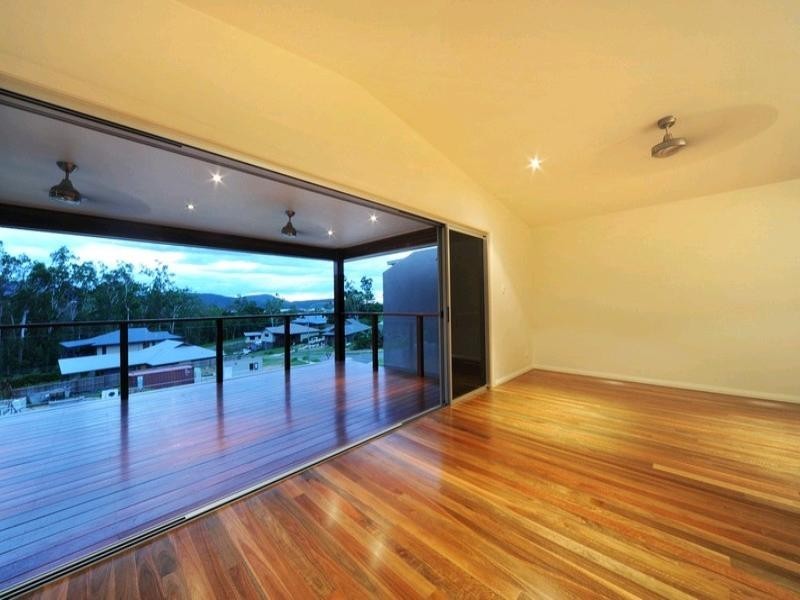 44b Eshelby Drive, Cannonvale QLD 4802