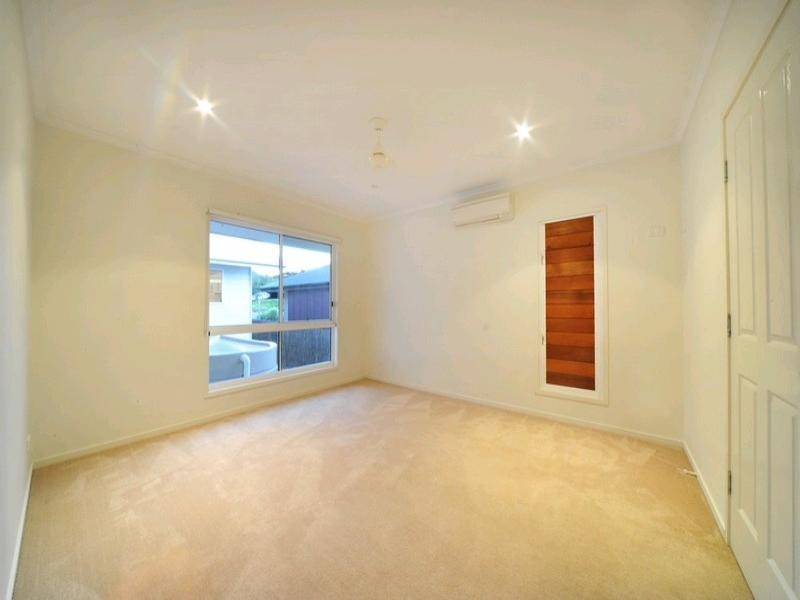53 Abell Road, Cannonvale QLD 4802