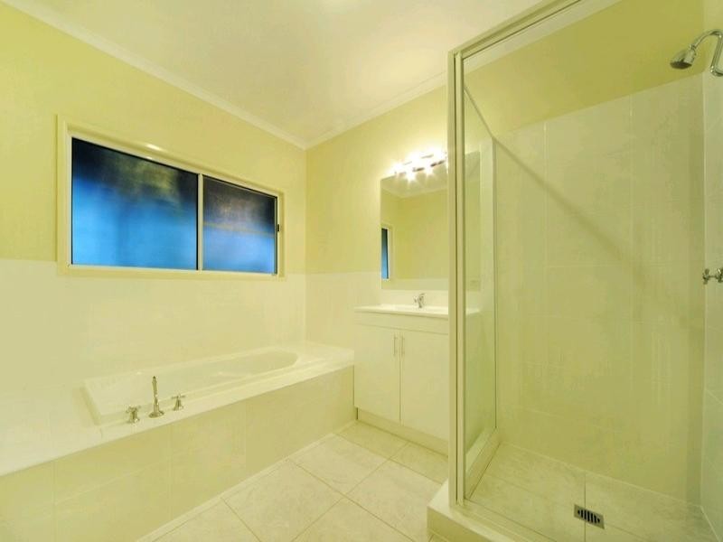 25 Windermere Drive, Strathdickie QLD 4800